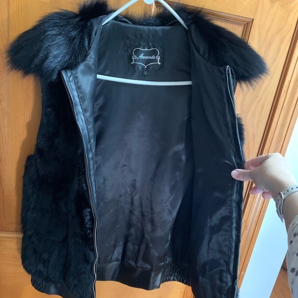 Avante Fur Vest - Picture 10 of 11